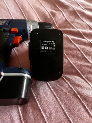 Taladro Dexter Power no tiene cargador . Todo 15eu