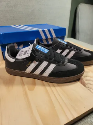 Adidas Samba nere
