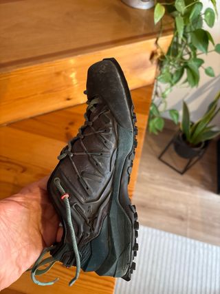 Zapatillas trekking Salewa negras y verdes