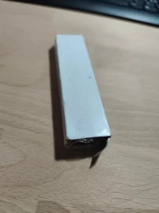 Cavatappi Ferrarelle rosso e argento Apribottiglie