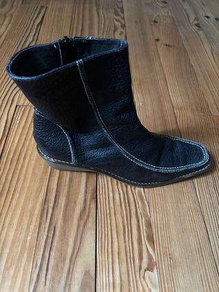 Botín piel azul marino