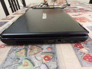 Portátil Toshiba Satellite P750-11W Negro