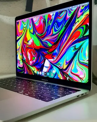 MACBOOK PRO 16GB