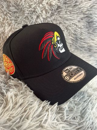 Gorra New Era 9Forty Aztec Skull
