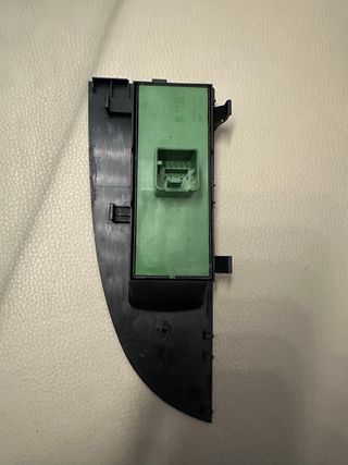 Botones elevalunas Seat Leon 2