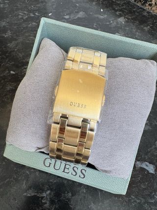 Reloj Guess GW0260G2 Dorado Elegante