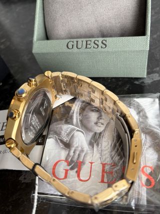 Reloj Guess GW0260G2 Dorado Elegante