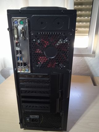 PC Gaming i7 7700 16GB RAM SSD