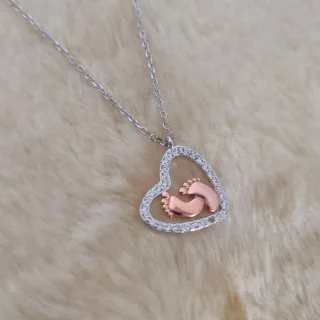 Colgante Corazón Pies Bebé Plata