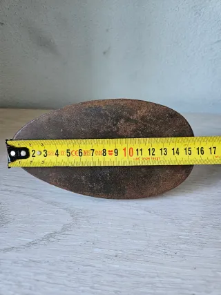 Plancha antigua de hierro