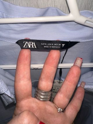 Camisa Zara azul cropped