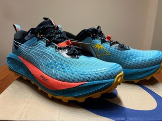 Zapatillas Asics Gel Trabuco 13 Talla 42 nuevas.