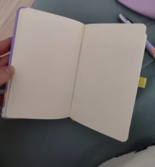 Libreta y bolígrafo