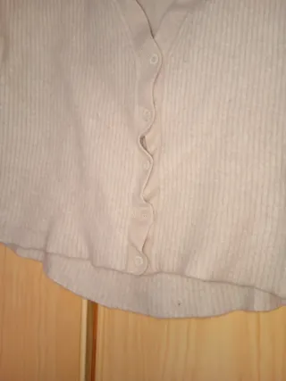 Chaquetilla de cashmere Massimo Dutti beige