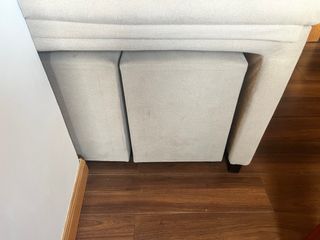 URGE VENTA Sofá de 3 plazas beige + dos banquetas