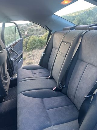 Mercedes-Benz E 280 V6