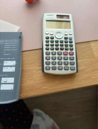 Calculadora Casio FC-200V