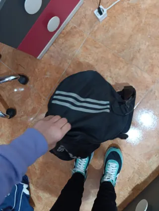 Macuto gimnasio Adidas Negro