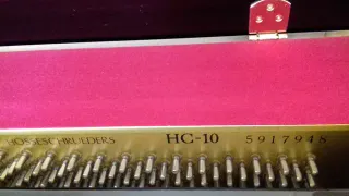 Piano Vertical YAMAHA HOSSESCHRUEDERS