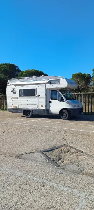 Autocaravana Fiat Ducato 2500 td autónomay rutera