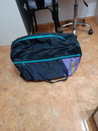 Macuto negro y morado