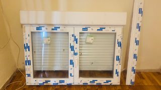 OFERTON VENTANA PVC nueva con persiana