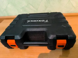 Taladro Atornillador con Accesorios