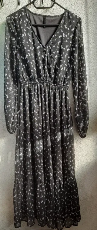 Vestido Tiffosi preto flores XS