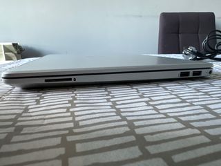 Portátil HP 15s-fq2xxx Plata