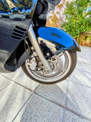 Suzuki Burgman 650 Executive