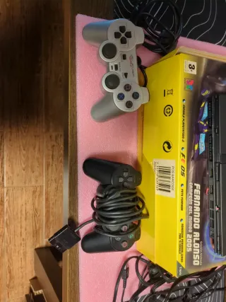 Consola PlayStation 2 Slim + 2 Juegos