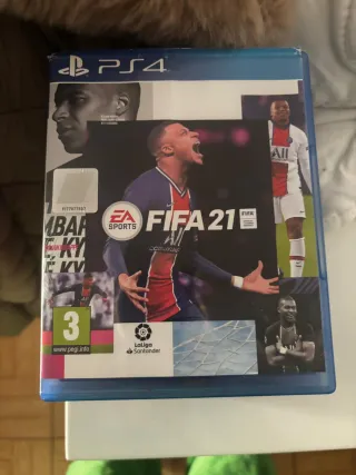 Consola PS4 Slim Negra