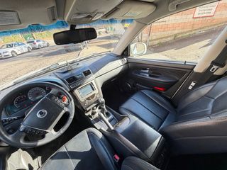 SsangYong REXTON 2.0 eXdi 155cv. 7 PLAZAS 4X4 2013