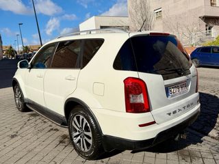 SsangYong REXTON 2.0 eXdi 155cv. 7 PLAZAS 4X4 2013