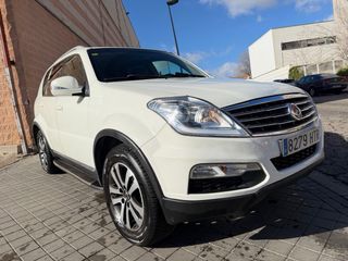 SsangYong REXTON 2.0 eXdi 155cv. 7 PLAZAS 4X4 2013