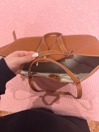 Bolso estilo Cyme Grande Marrón.