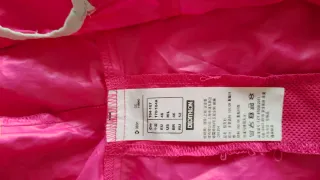 Chaqueta fina Kalenji rosa talla L