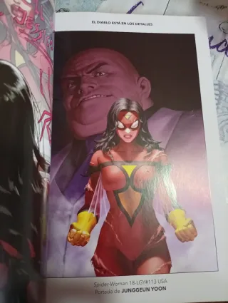 100% Marvel spiderwoman 4.