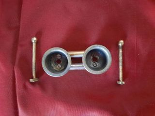 Tirador antiguo de cajón o puerta, estilo art decó