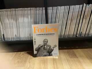 Primeras 80 ediciones de la Revista Forbes