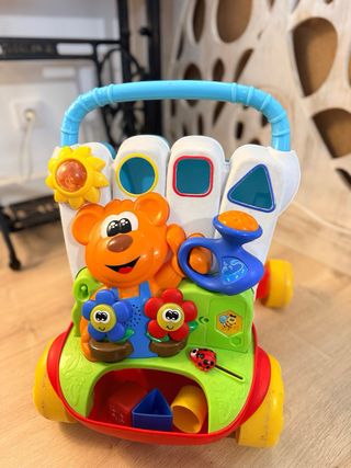 Correpasillos infantil con actividades