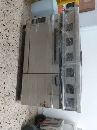 Cocina Industrial 6 fuegos con Horno a Gas