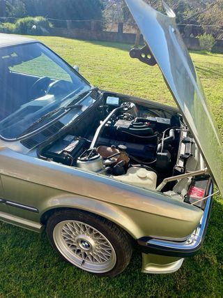 BMW Serie 3 e30 325i m tech 1