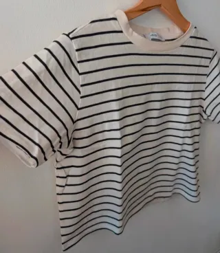 Camiseta corta de rayas