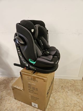 Silla de coche Carrello 0–12 años. segura. Nueva