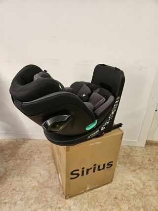 Silla de coche Carrello 0–12 años. segura. Nueva