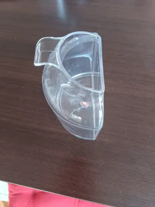 Cafetera Nespresso Delonghi