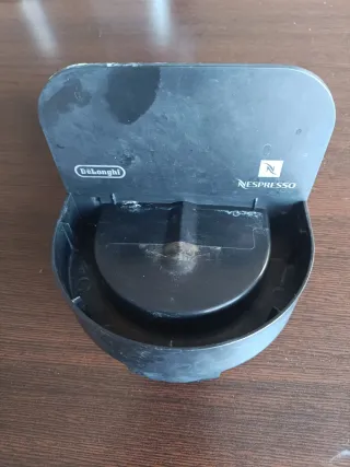 Cafetera Nespresso Delonghi