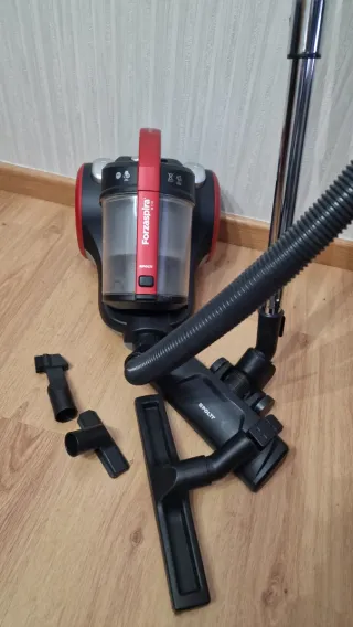 Aspiradora Polti Forzaspira C110 1400W