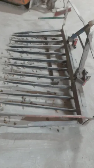 Rastrillo recogedor de ramas